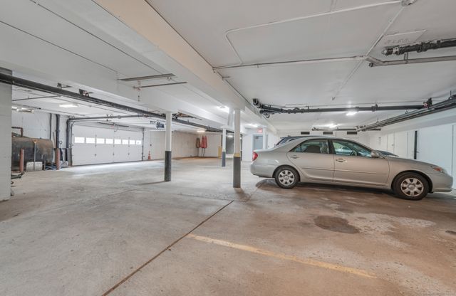 115 South Main Street A3, West Hartford, CT 06107