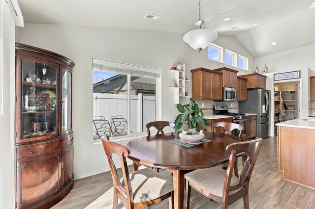 19014 E EUCLID Ave, Spokane Valley, WA 99027