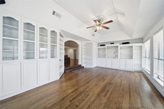 11618 S 74th East Avenue, Bixby, OK 74008