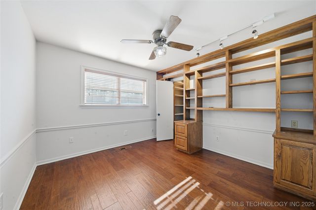 11618 S 74th East Avenue, Bixby, OK 74008