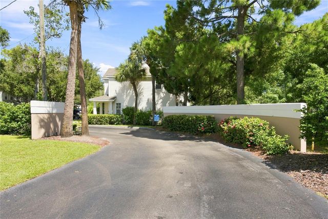 13710 FOREST LAKE DRIVE, Largo, FL 33771