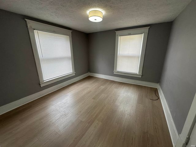 502 W Hillside Avenue, Spencer, IN 47460