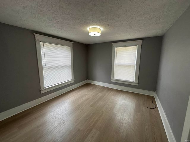 502 W Hillside Avenue, Spencer, IN 47460