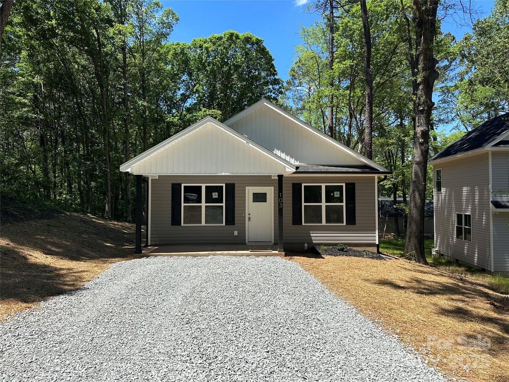 10 Marble Street, Polkton, NC 28135