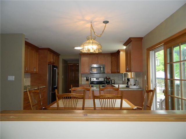 328 Pin Oak Road, Jackson Twp, PA 18360
