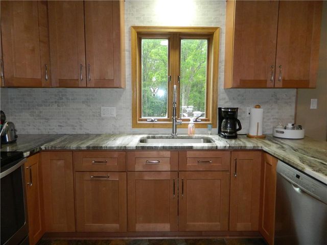 328 Pin Oak Road, Jackson Twp, PA 18360