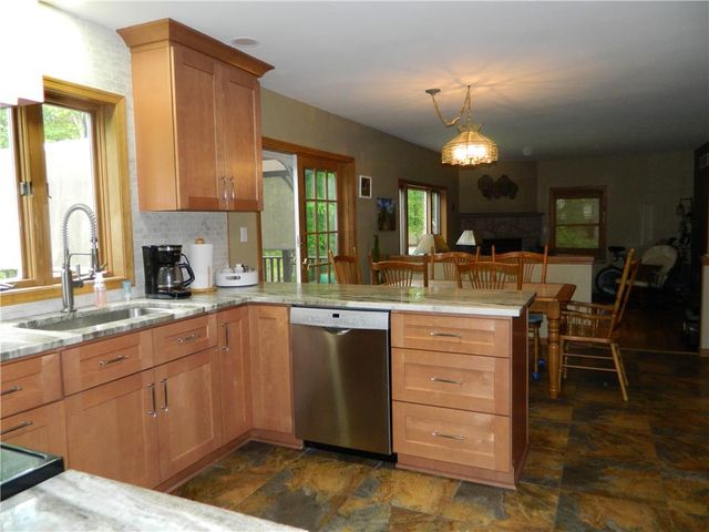 328 Pin Oak Road, Jackson Twp, PA 18360