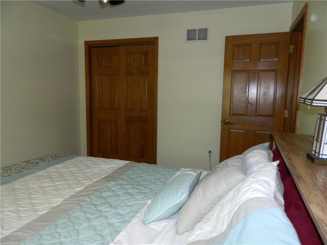 328 Pin Oak Road, Jackson Twp, PA 18360