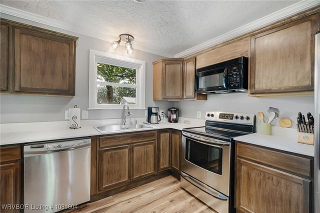 306 Dillon Circle, Pocola, OK 74902