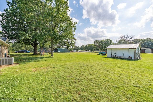 306 Dillon Circle, Pocola, OK 74902