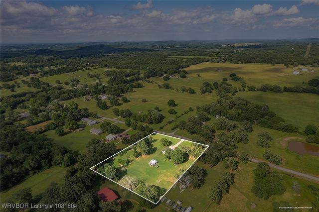 306 Dillon Circle, Pocola, OK 74902