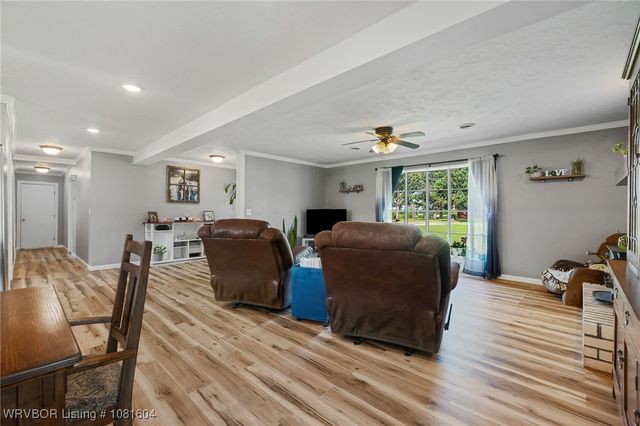 306 Dillon Circle, Pocola, OK 74902