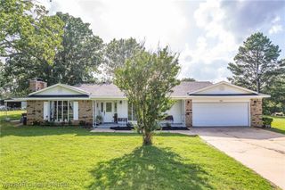 306 Dillon Circle, Pocola, OK 74902