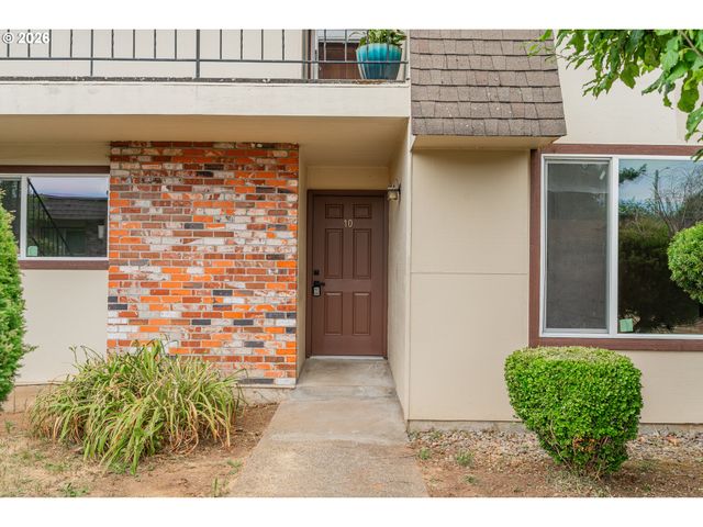 18435 Ne GLISAN St 10, Portland, OR 97230