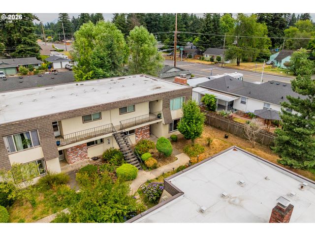 18435 Ne GLISAN St 10, Portland, OR 97230