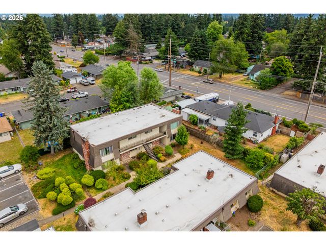 18435 Ne GLISAN St 10, Portland, OR 97230