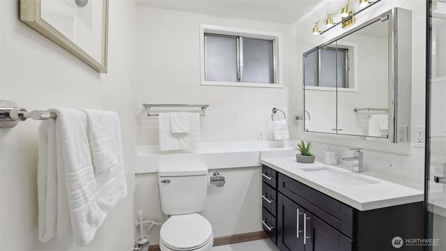 20527 132nd Avenue SE, Kent, WA 98042