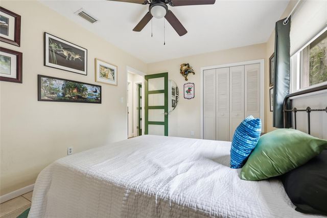 4202 NW 15TH PLACE, Gainesville, FL 32605