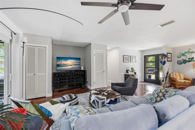 4202 NW 15TH PLACE, Gainesville, FL 32605
