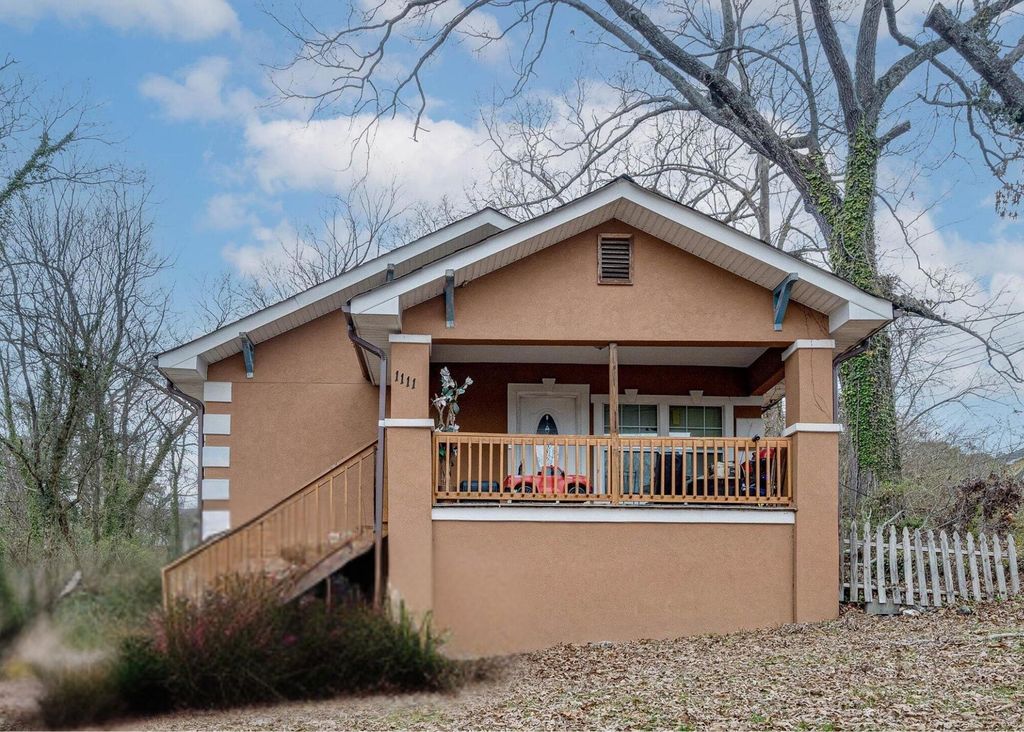1111 Jarvis Avenue, Chattanooga, TN 37411