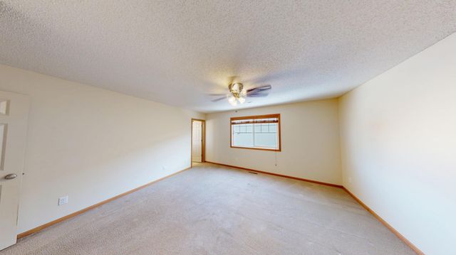 1017 Abbey Road, Northfield, MN 55057