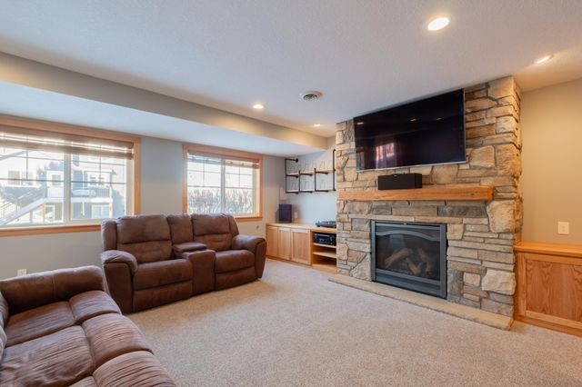 1017 Abbey Road, Northfield, MN 55057