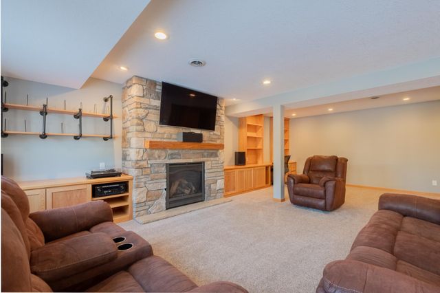 1017 Abbey Road, Northfield, MN 55057