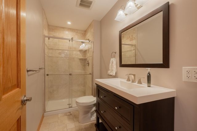 1017 Abbey Road, Northfield, MN 55057