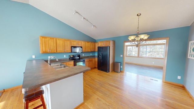 1017 Abbey Road, Northfield, MN 55057