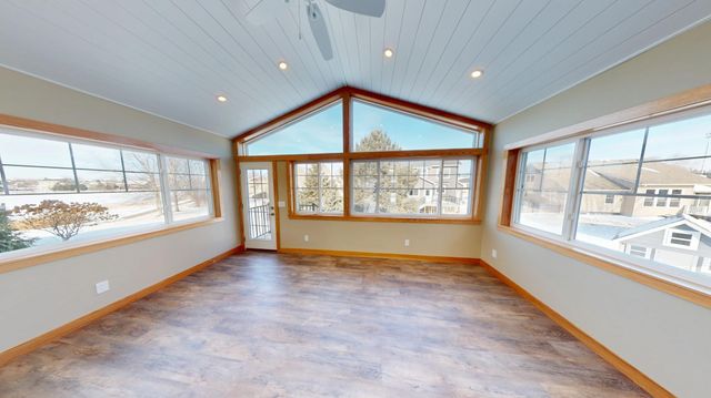 1017 Abbey Road, Northfield, MN 55057