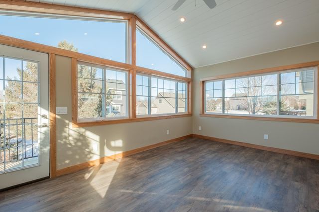 1017 Abbey Road, Northfield, MN 55057