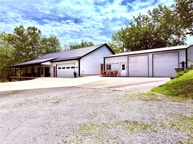 31745 Sleigh Lane, Warsaw, MO 65355