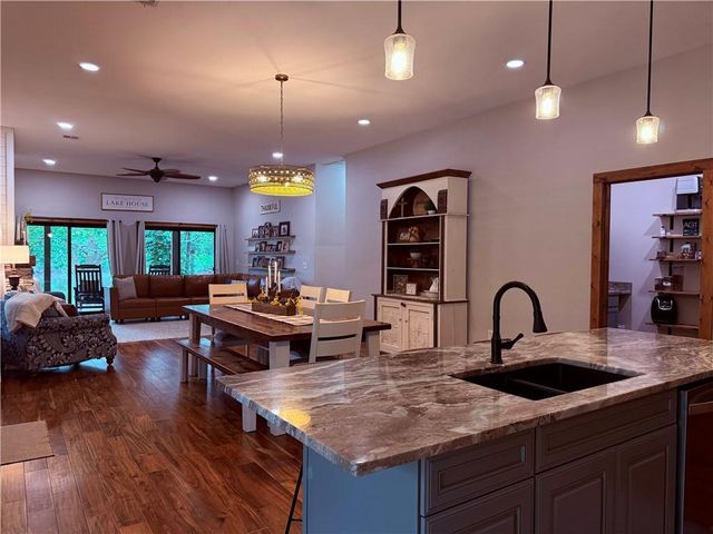 31745 Sleigh Lane, Warsaw, MO 65355