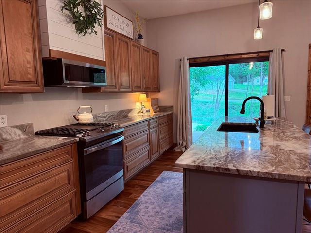 31745 Sleigh Lane, Warsaw, MO 65355