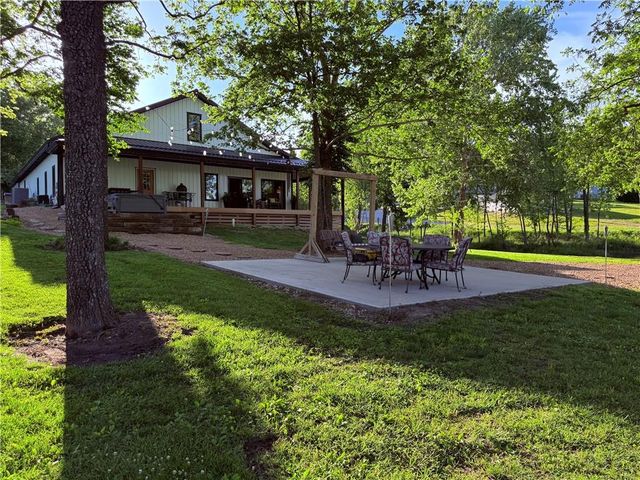 31745 Sleigh Lane, Warsaw, MO 65355