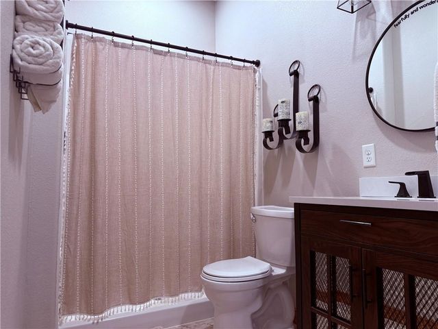 31745 Sleigh Lane, Warsaw, MO 65355