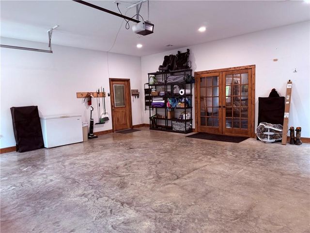 31745 Sleigh Lane, Warsaw, MO 65355