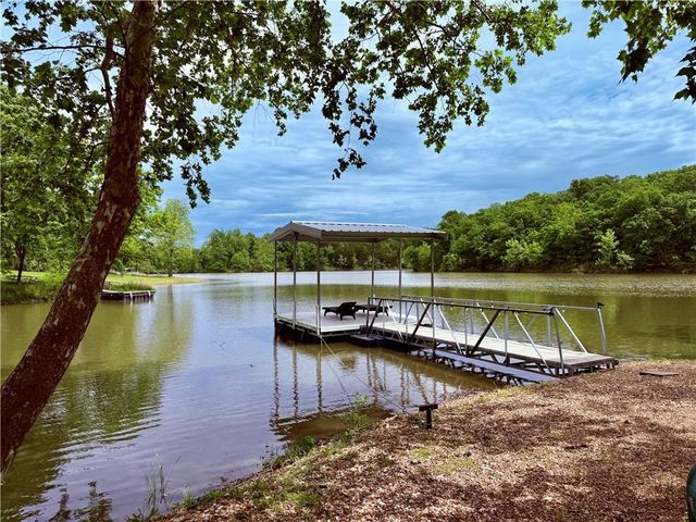 31745 Sleigh Lane, Warsaw, MO 65355