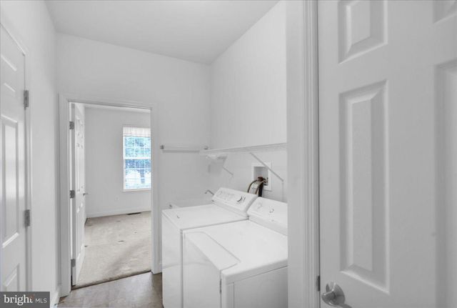 52 HARRY AVE, Reading, PA 19607