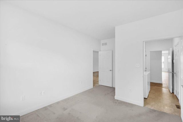 52 HARRY AVE, Reading, PA 19607