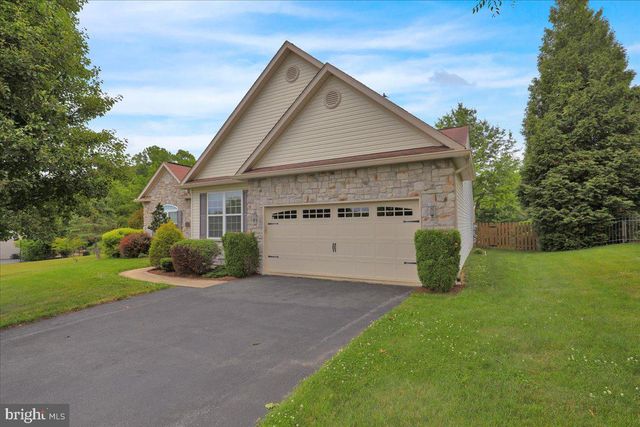 52 HARRY AVE, Reading, PA 19607