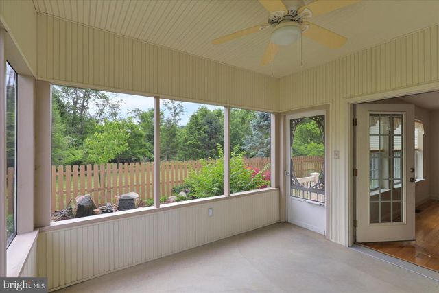 52 HARRY AVE, Reading, PA 19607