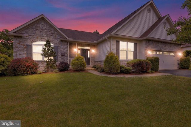 52 HARRY AVE, Reading, PA 19607