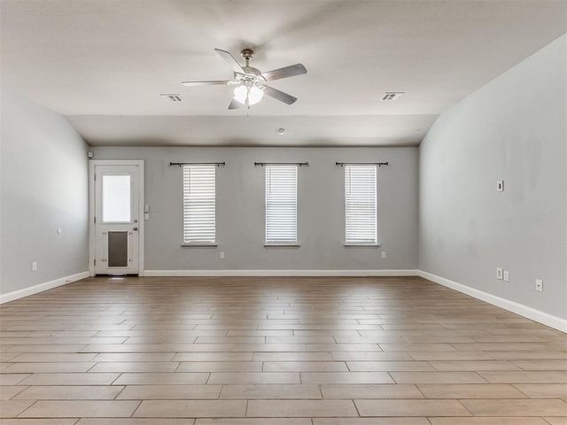 8416 SW 49th Circle, Oklahoma City, OK 73179