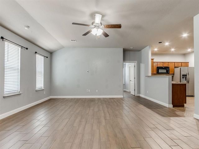 8416 SW 49th Circle, Oklahoma City, OK 73179