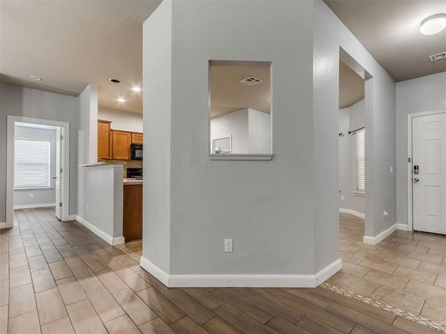 8416 SW 49th Circle, Oklahoma City, OK 73179
