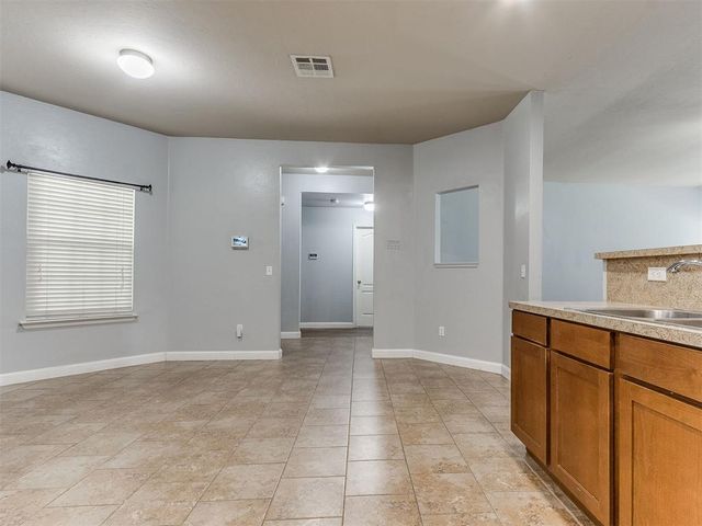 8416 SW 49th Circle, Oklahoma City, OK 73179