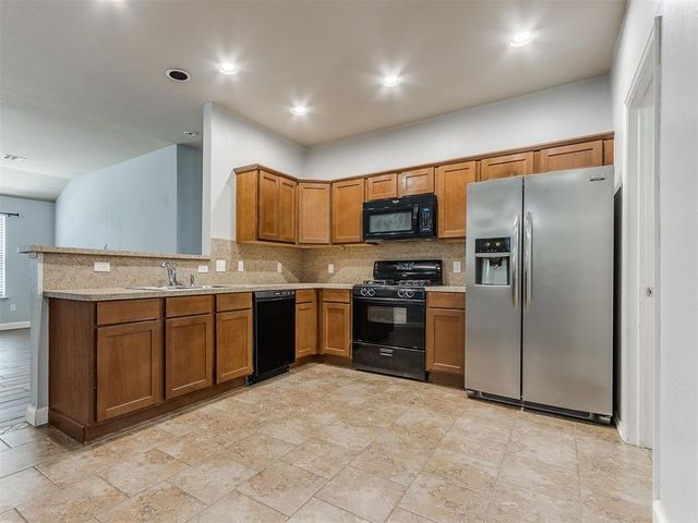 8416 SW 49th Circle, Oklahoma City, OK 73179