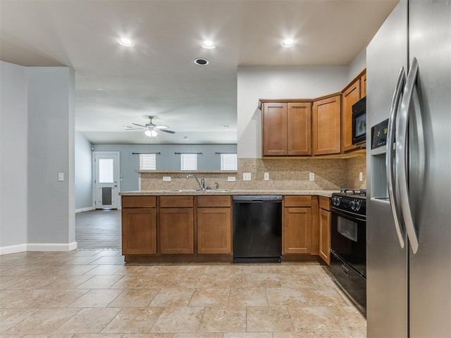 8416 SW 49th Circle, Oklahoma City, OK 73179