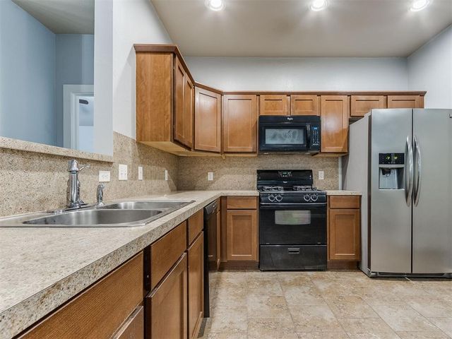 8416 SW 49th Circle, Oklahoma City, OK 73179